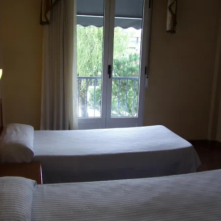 Real De Castilla Ii Hotel